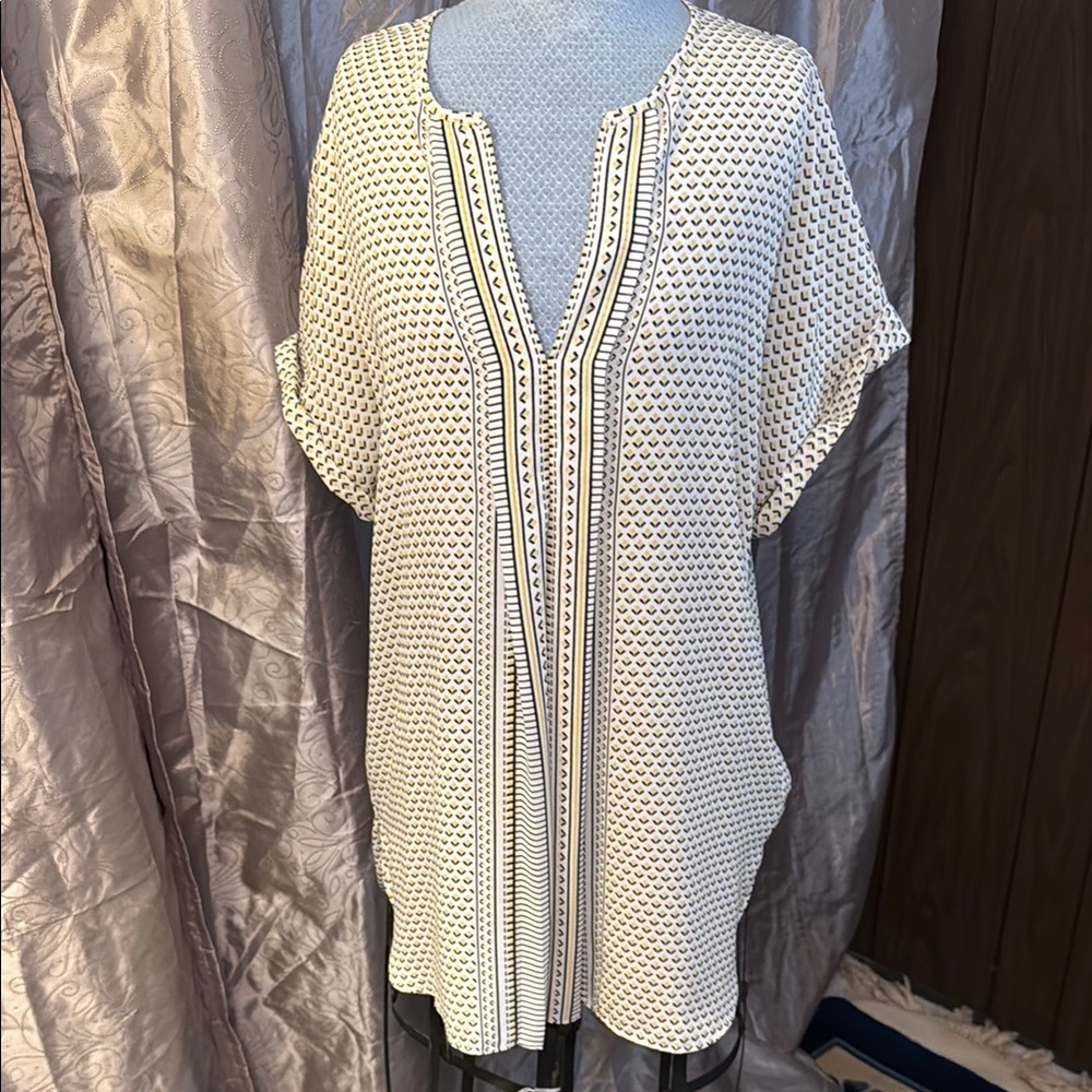 Max Studio Cream Short Sleeve Bib Collar Tunic